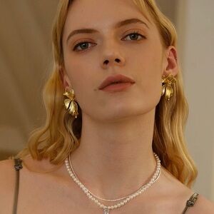 Vintage French-Inspired Elegant Metal Floral Earrings